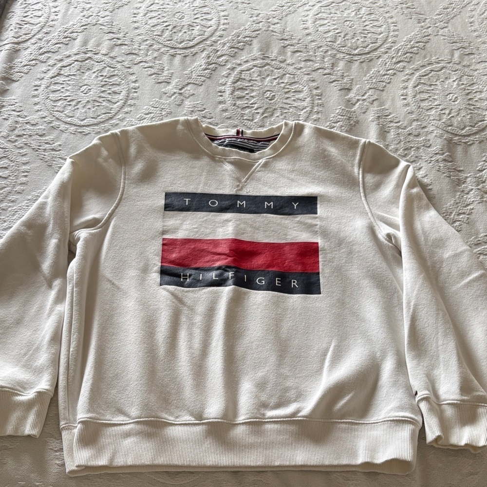 Classic Tommy Hilfiger Unisex Crewneck Sweatshirt Gently Loved L Red.White.Blue